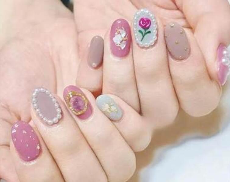 美甲怎么保養(yǎng)更持久？南寧專業(yè)美甲培訓(xùn)告訴你