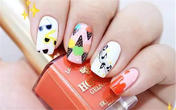 學習冰淇淋美甲教程，和廣西人氣高的美甲學校過夏天
