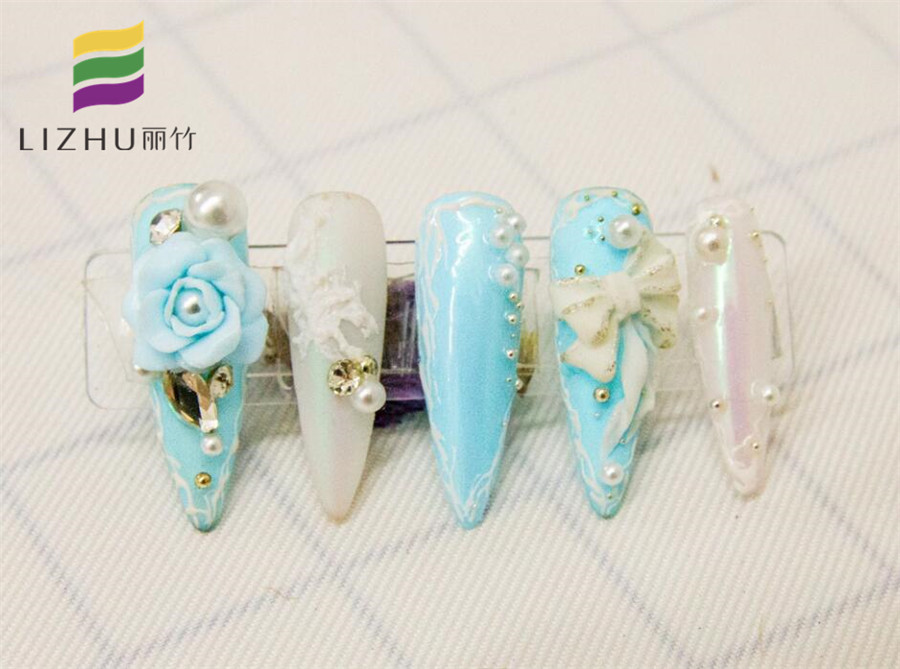 為什么要涂美甲封層？南寧技術好的美甲學校告訴你