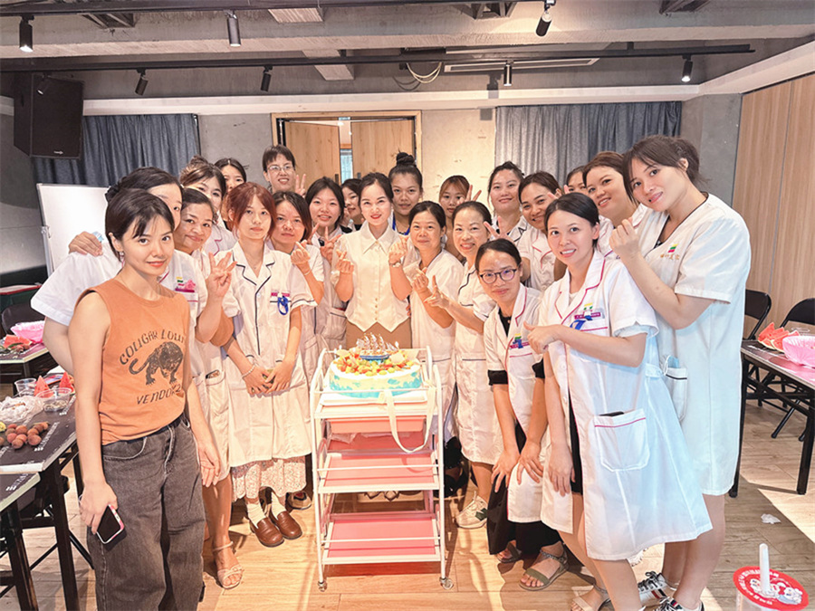 ?畢業(yè)座談會 | 麗竹學校美容專業(yè)憶往昔，聊未來