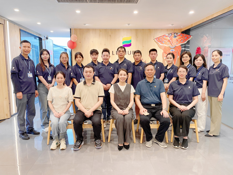 歡迎南寧市人社局領(lǐng)導(dǎo)一行到麗竹學(xué)校開(kāi)展調(diào)研