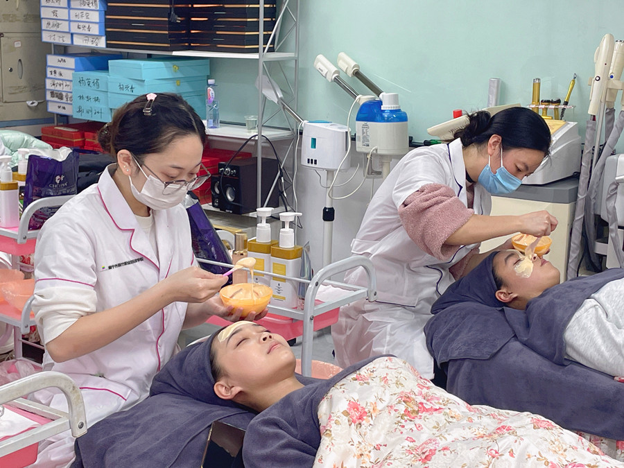 假后護(hù)膚急救攻略，美容護(hù)膚0基礎(chǔ)