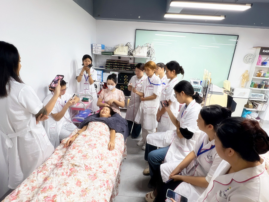 美容新手入門：頭部按摩課堂花絮