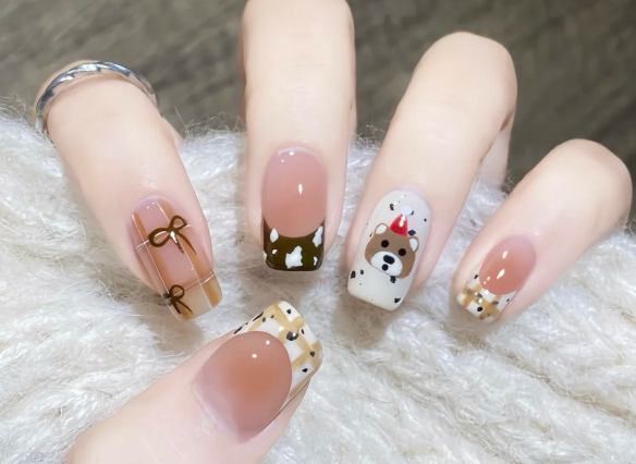 格紋手繪小熊美甲教程，南寧美甲教學(xué)分享